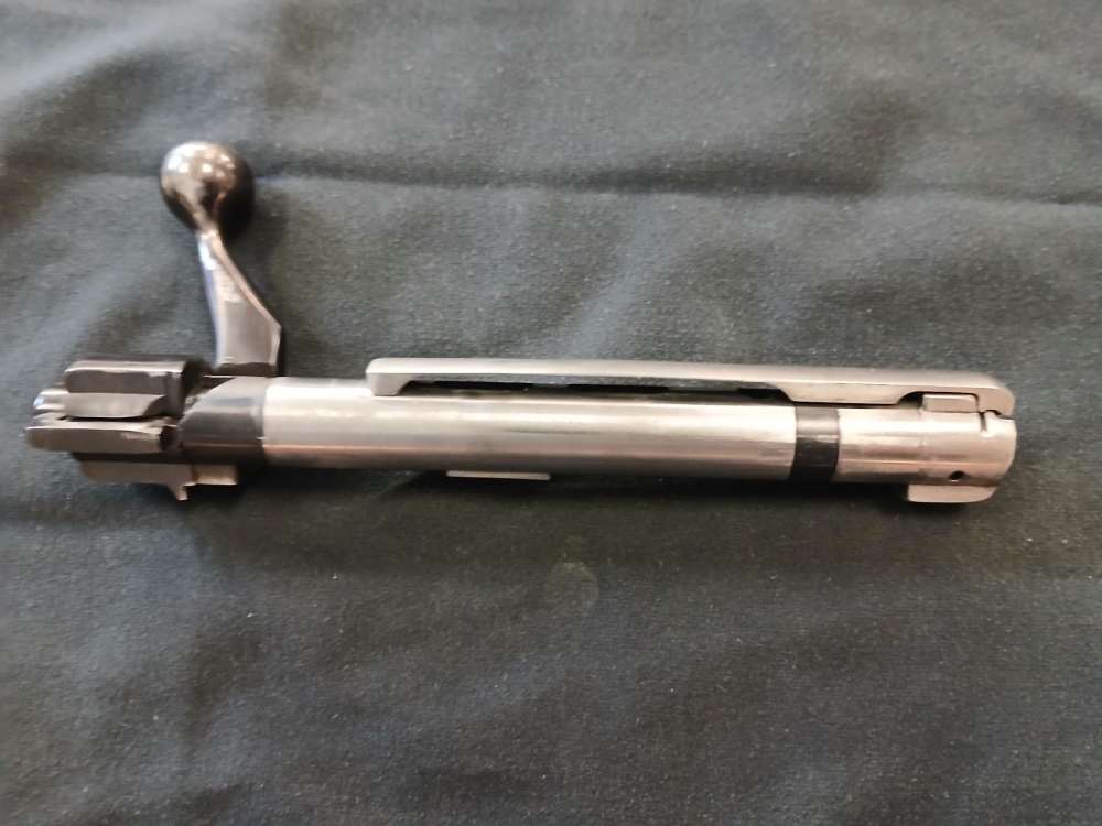 Strum, Ruger & Co Inc M77 7 Rem Mag-img-10