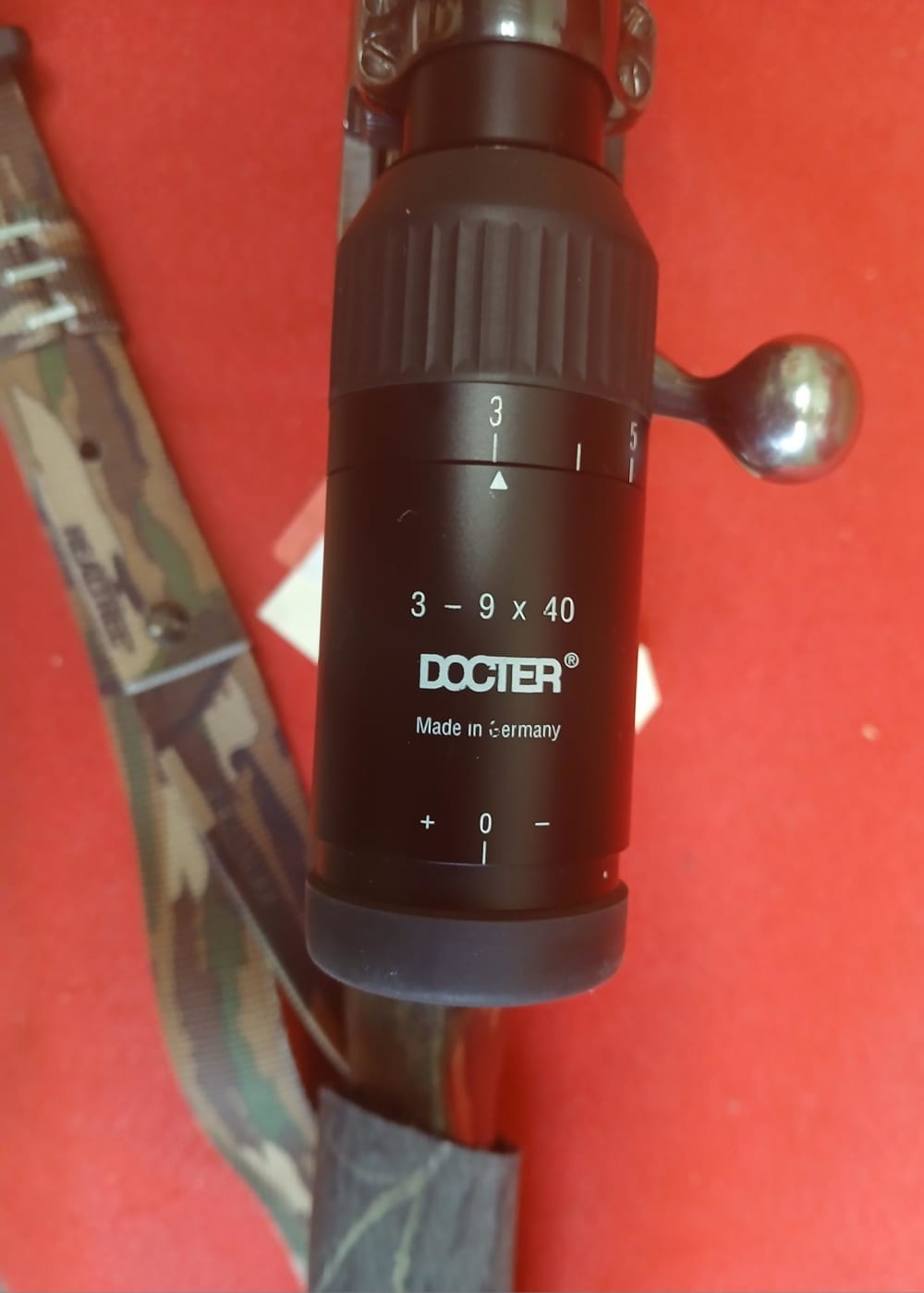 Strum, Ruger & Co Inc M77 7 Rem Mag-img-3