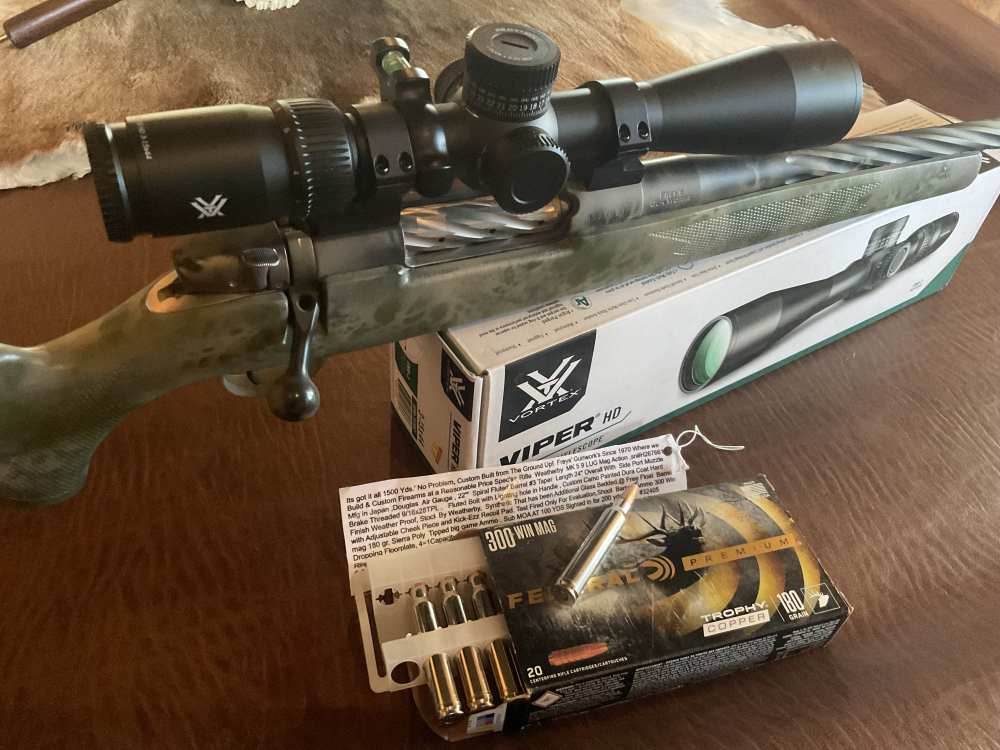  Weatherby  MK5Custom Long   300Win Mag & Vortex Viper 3-15x44  NIB -img-3