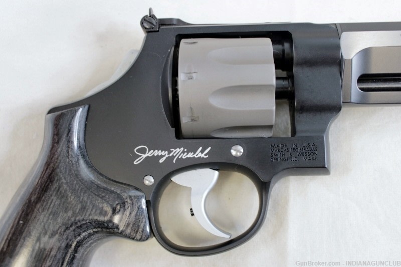 NIB SMITH & WESSON MODEL 327 JM PC 9MM 5" CASE-img-2