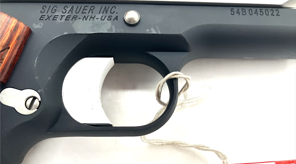 SIG SAUER 1911 (45 ACP) C3 Two Tone Contrast FACTORY NEW IN BOX PERFECTION-img-10