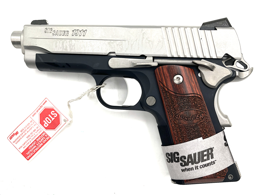 SIG SAUER 1911 (45 ACP) C3 Two Tone Contrast FACTORY NEW IN BOX PERFECTION-img-2