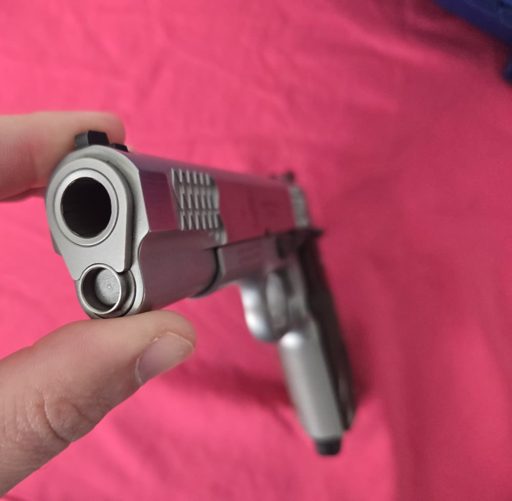 Smith and Wesson 1911 E series Stainless 5in .45acp-img-6