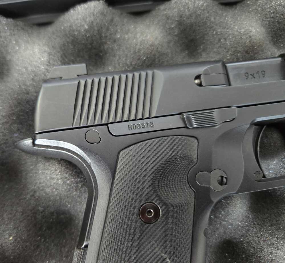 Rare Original Production Hudson Manufacturing H9 pistol 9mm-img-7