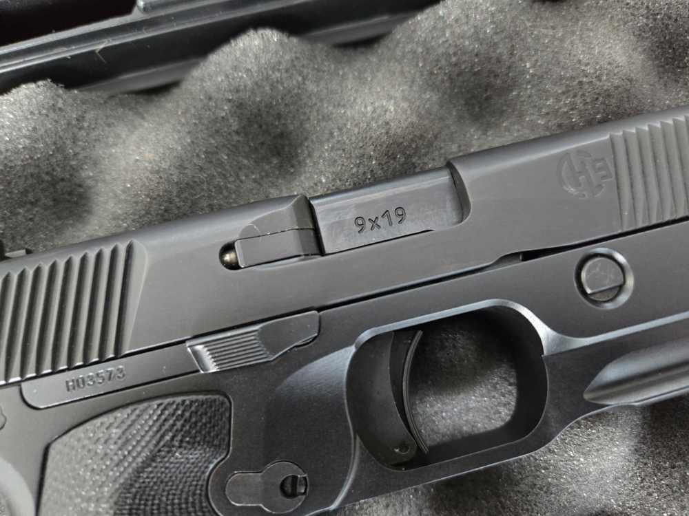 Rare Original Production Hudson Manufacturing H9 pistol 9mm-img-8