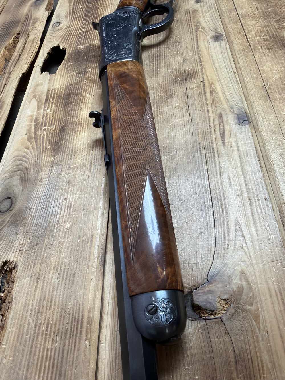 *Collector's* 24" 44 W.C.F Engraved Winchester 1892 Deluxe w/Octagon Barrel-img-8