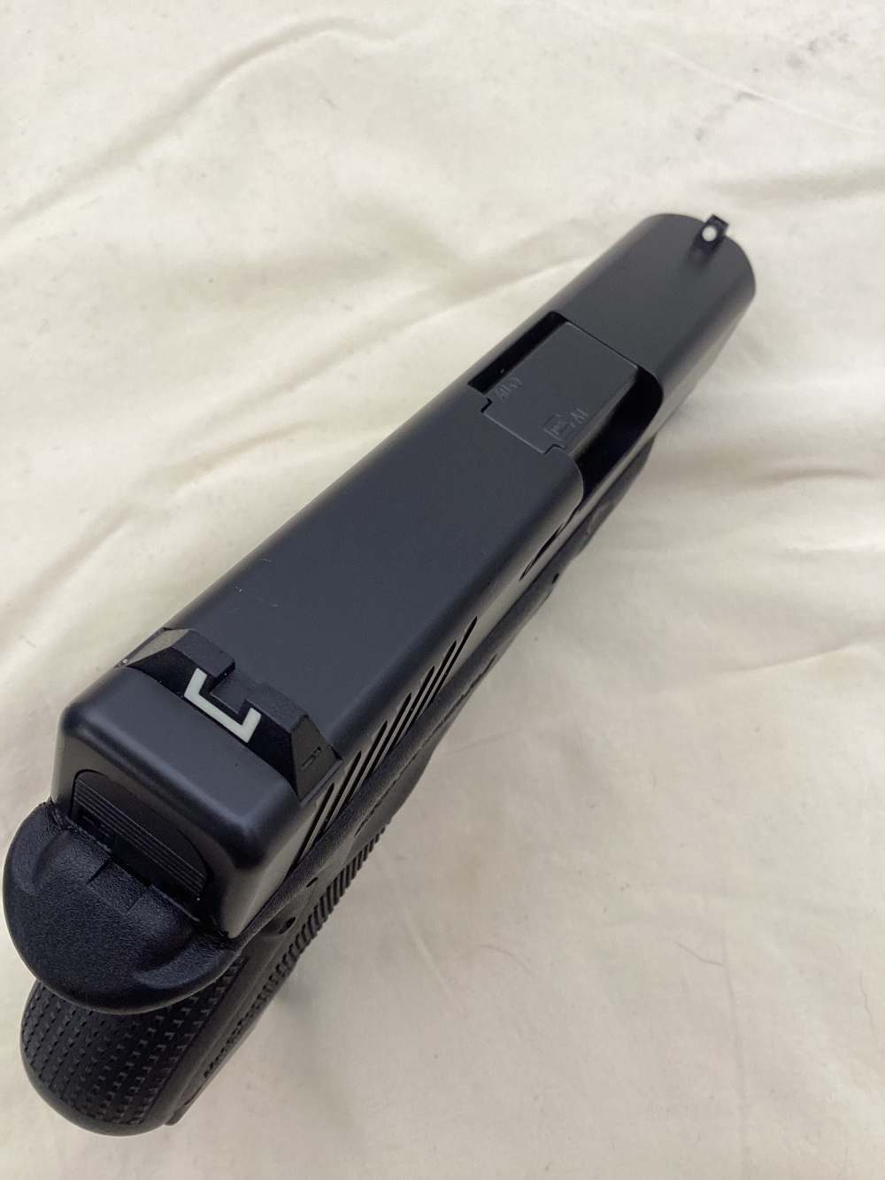 Glock 27 40 SW Generation 4, 6 Magazines Very Nice -img-7