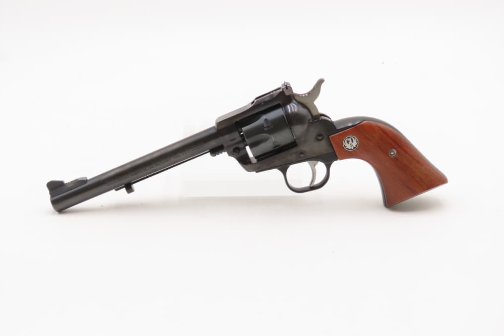 RUGER New Model SINGLE SIX .22 LRRF Single Action CONVERTIBLE Revolver C&R -img-2
