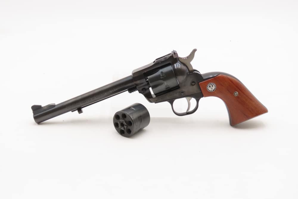 RUGER New Model SINGLE SIX .22 LRRF Single Action CONVERTIBLE Revolver C&R -img-1