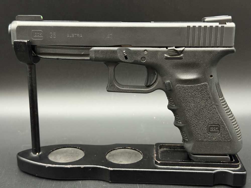 Glock G35 .40 S&W 40S&W GEN 3  5.31" Fiber Optic Sights w/ Box 35 Layaway-img-2