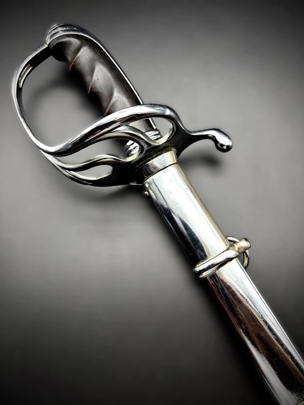 Vintage Francis Bannerman Model 1902 U.S. Army Officer’s Sword -img-0