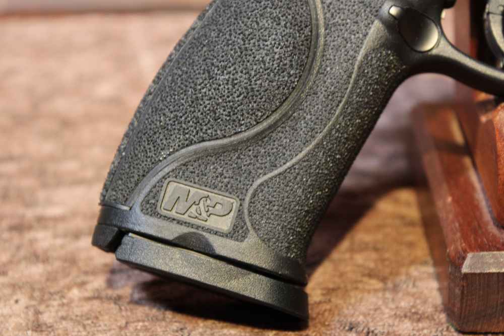 Smith and Wesson M&P 9 2.0 9mm Luger bbl Holosun Green Dot Removed Sights-img-1