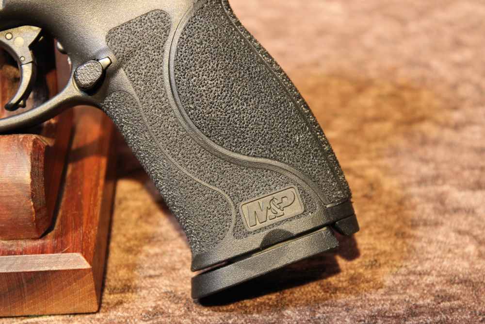 Smith and Wesson M&P 9 2.0 9mm Luger bbl Holosun Green Dot Removed Sights-img-11