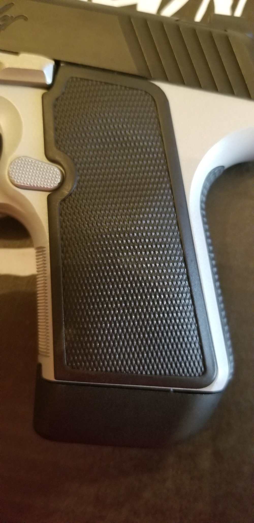Kimber EVO SP TWO TONE .9mm (NS) (NIB) Unfired-img-5