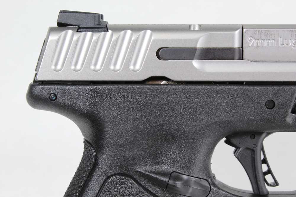 Smith and Wesson S&W SD9 2.0 Compact Semi Auto Pistol Two Tone w/ Orig Box-img-10