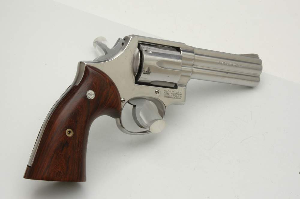 Smith & Wesson S&W Mod. 681 .357 mag Stainless 1986 mfg. 4" Full Lug Brl. -img-17