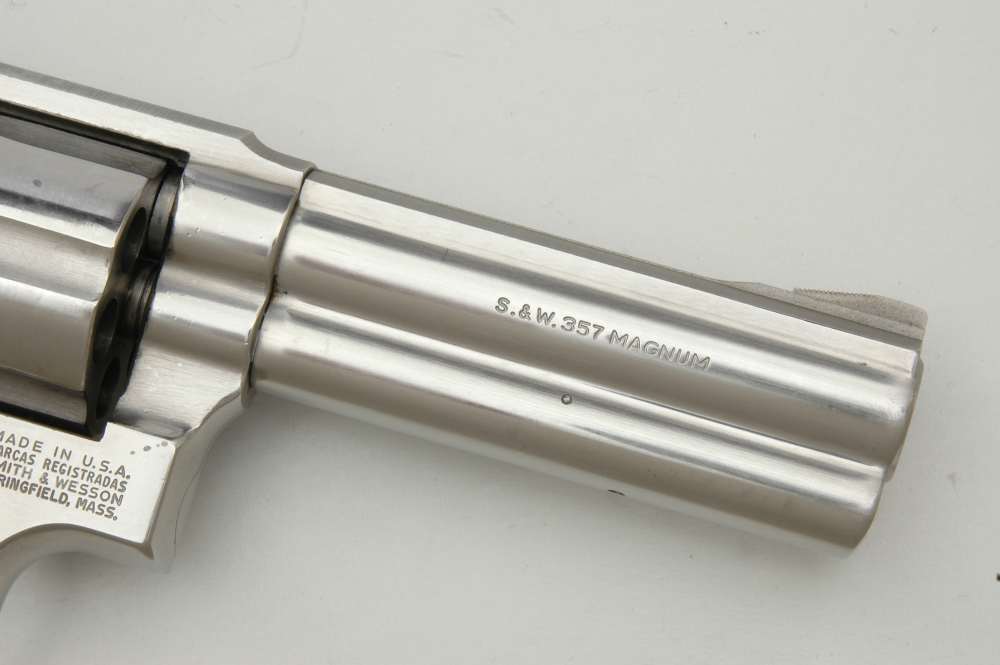 Smith & Wesson S&W Mod. 681 .357 mag Stainless 1986 mfg. 4" Full Lug Brl. -img-2