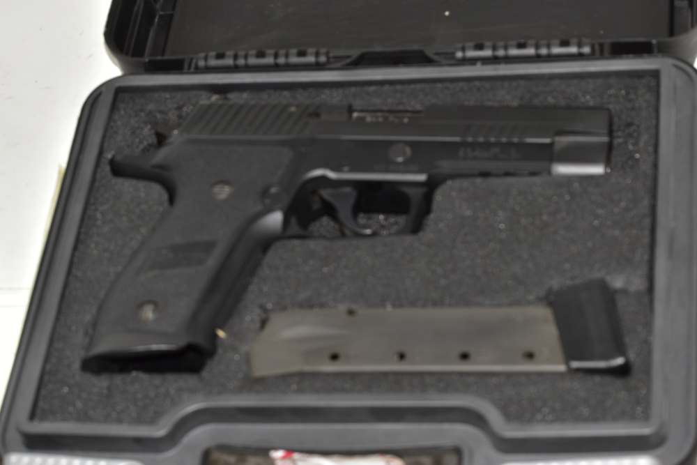 SIG Sauer P226 TACOPS 9mm 4.4" Case 1x20rd Mag Night Sights-img-2