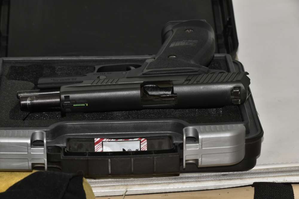 SIG Sauer P226 TACOPS 9mm 4.4" Case 1x20rd Mag Night Sights-img-9