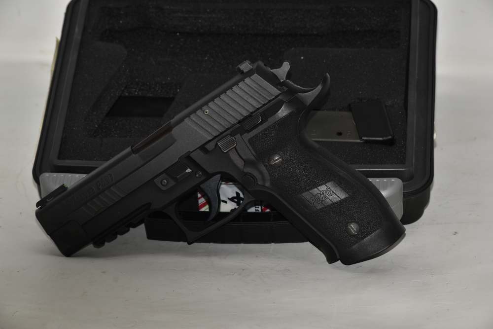 SIG Sauer P226 TACOPS 9mm 4.4" Case 1x20rd Mag Night Sights-img-1