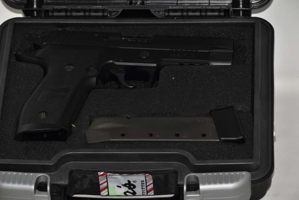 SIG Sauer P226 TACOPS 9mm 4.4" Case 1x20rd Mag Night Sights-img-22