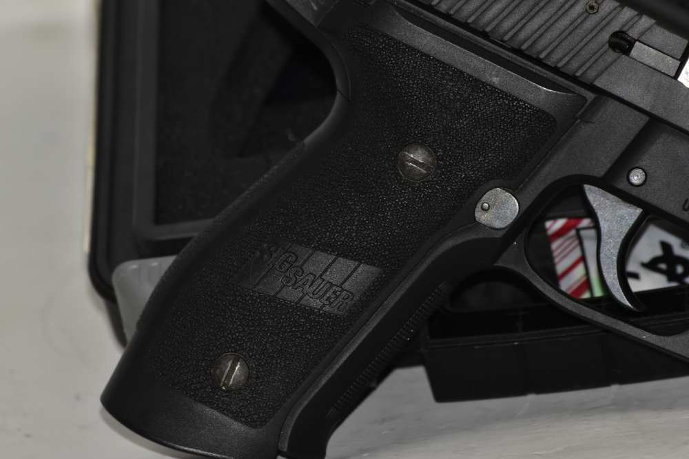 SIG Sauer P226 TACOPS 9mm 4.4" Case 1x20rd Mag Night Sights-img-14