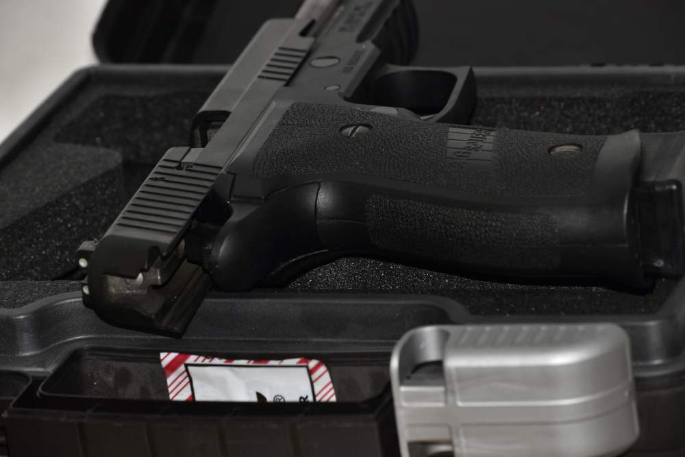 SIG Sauer P226 TACOPS 9mm 4.4" Case 1x20rd Mag Night Sights-img-8