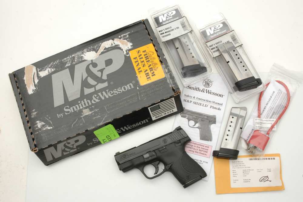 Smith & Wesson S&W M&P 9 Shield 9mm 2014 mfg. LNIB 4-Mags Compact NO RES. -img-1