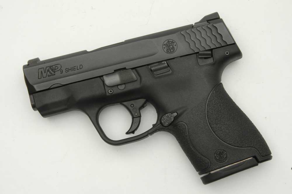 Smith & Wesson S&W M&P 9 Shield 9mm 2014 mfg. LNIB 4-Mags Compact NO RES. -img-4