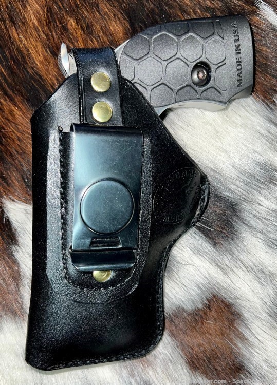 Bond Arms Snake Slayer Holster; 4.25” RH w Clip-img-6