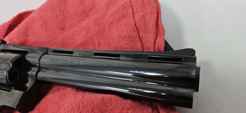 Colt Python .357 Magnum 6" Vent Rib 1966 Post-Transition - Box SN Match-img-19