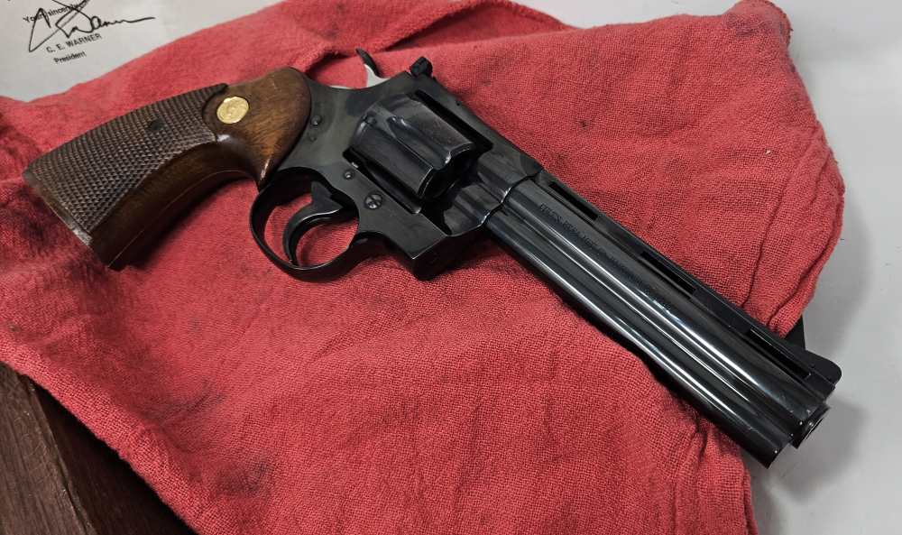 Colt Python .357 Magnum 6" Vent Rib 1966 Post-Transition - Box SN Match-img-2