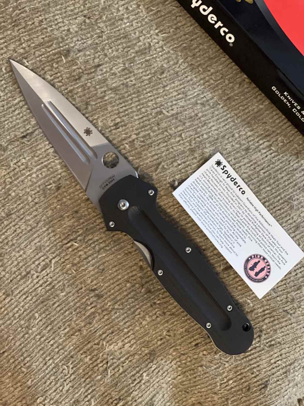 Spyderco Folding Dagger -img-4