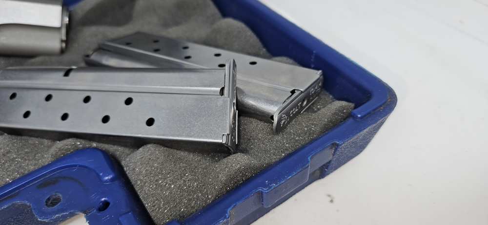 Colt Delta Elite Government 10mm Stainless 5" Series 80 — Case & 2 Mags-img-9