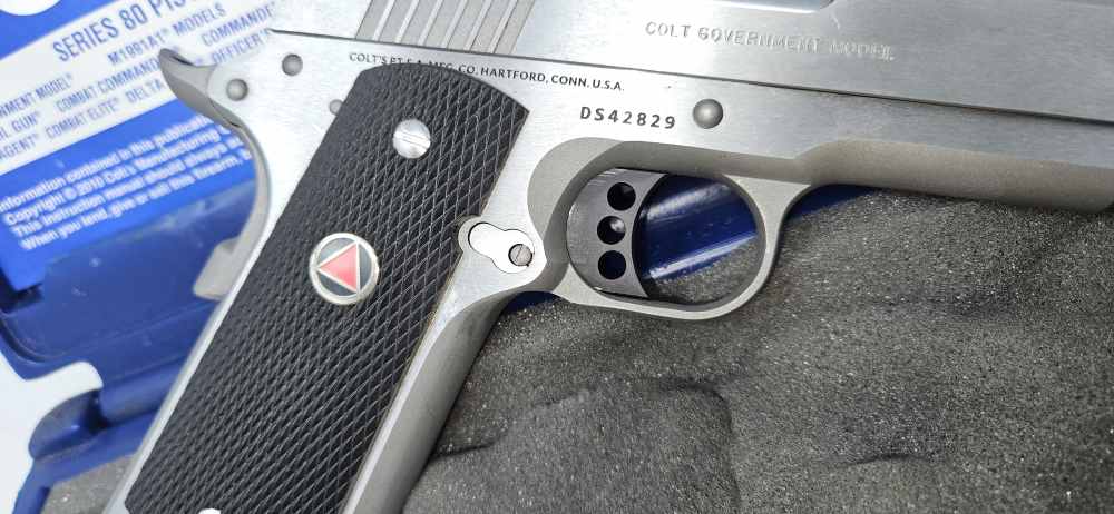 Colt Delta Elite Government 10mm Stainless 5" Series 80 — Case & 2 Mags-img-11