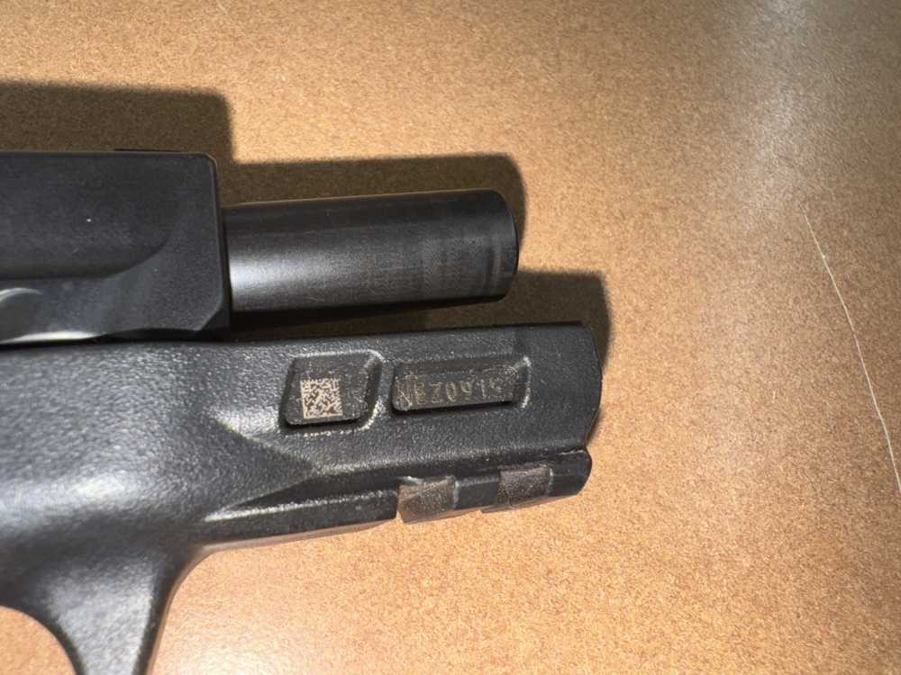 SMITH & WESSON M&P9 2.0 HANDGUN-img-10