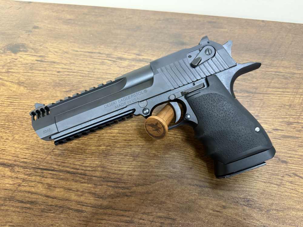Magnum Research Desert Eagle Mark XIX L6 — .50 AE — 6" — Black-img-6