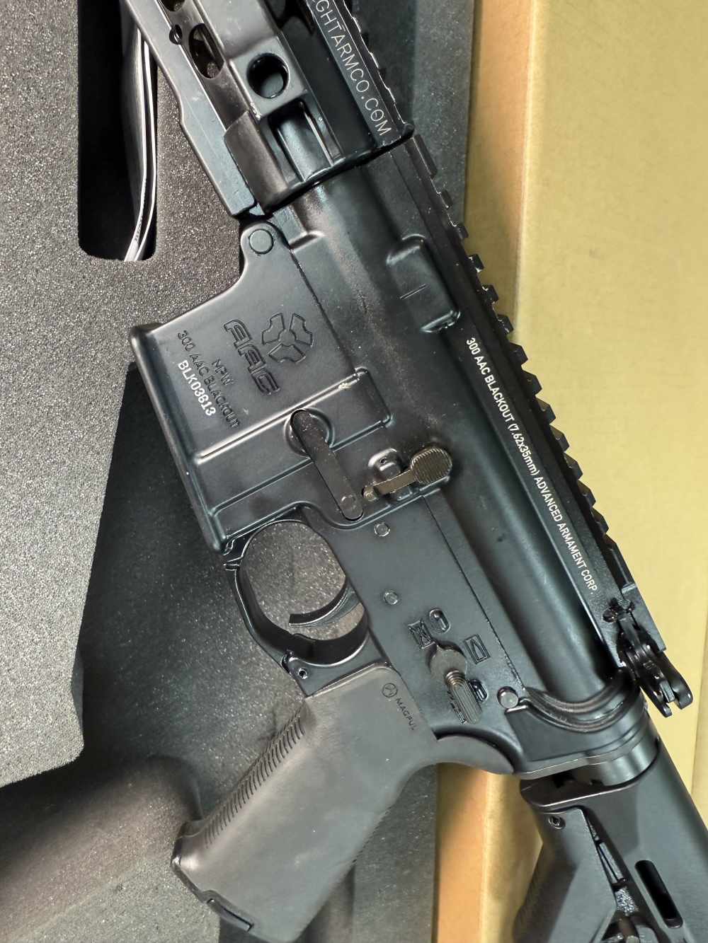 Remington - AAC MPW SBR – 9” Barrel – KAC URX 3.1 Rail – OG Box .300blk-img-8
