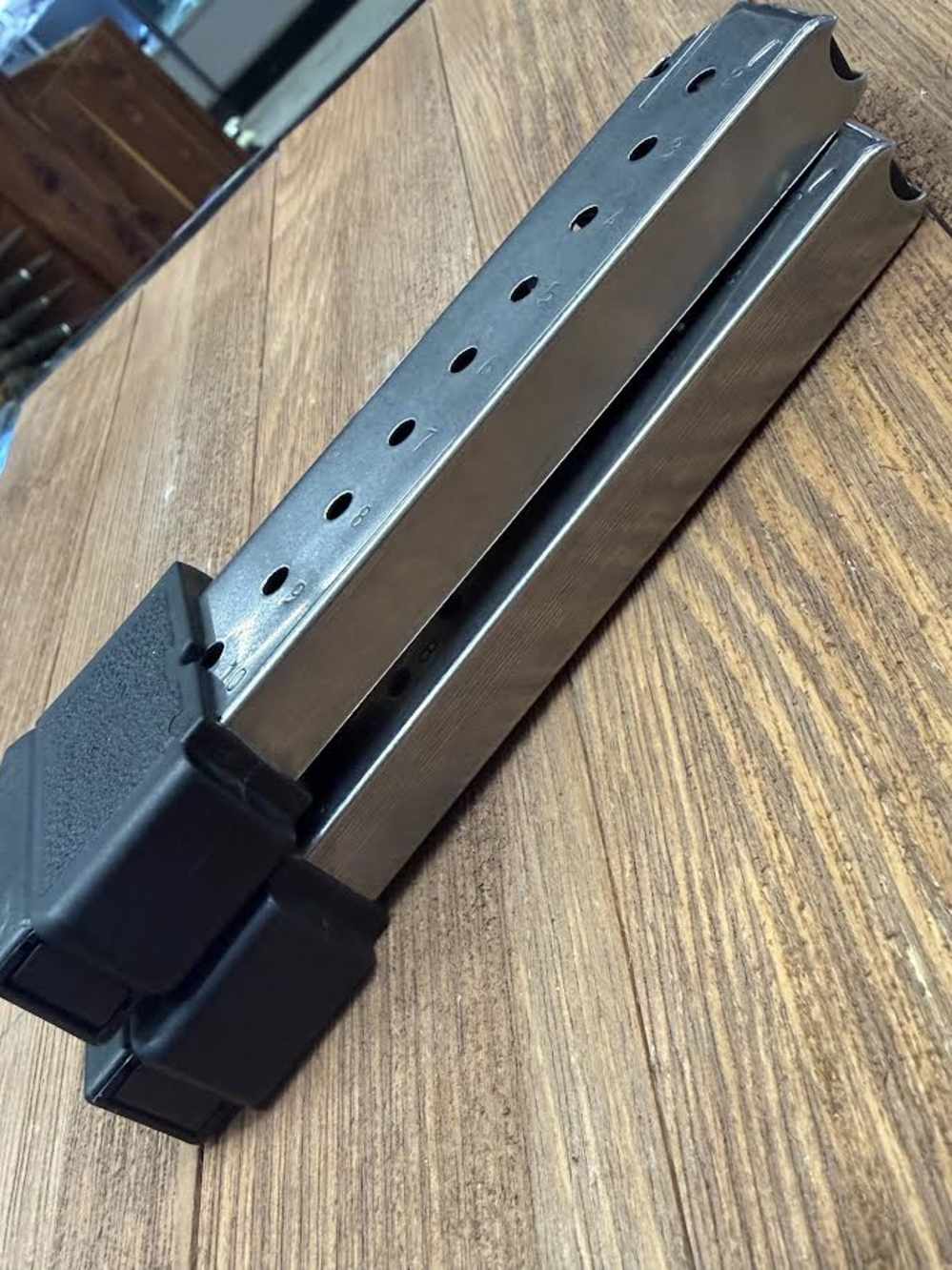 2 - Sig Sauer P220 45 ACP 10 Round Magazines -img-3