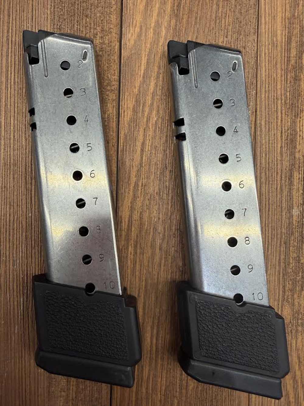 2 - Sig Sauer P220 45 ACP 10 Round Magazines -img-1