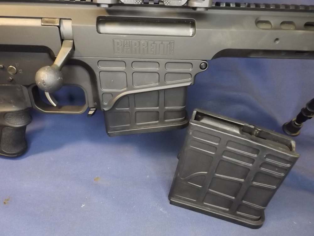 Barrett 98B, 338 Lupa Rifle w/Schmidt & Bender PM II 5-25X56 IR Scope-img-6