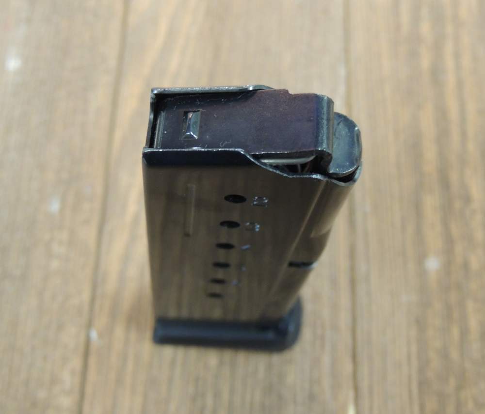Sig Sauer P239 40 S&W 7 Round Capacity Magazine - Used-img-5