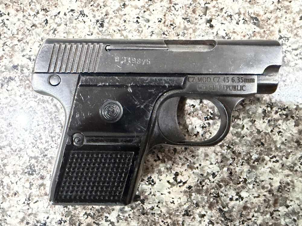 CZ Model Z .25ACP-C&R-img-1