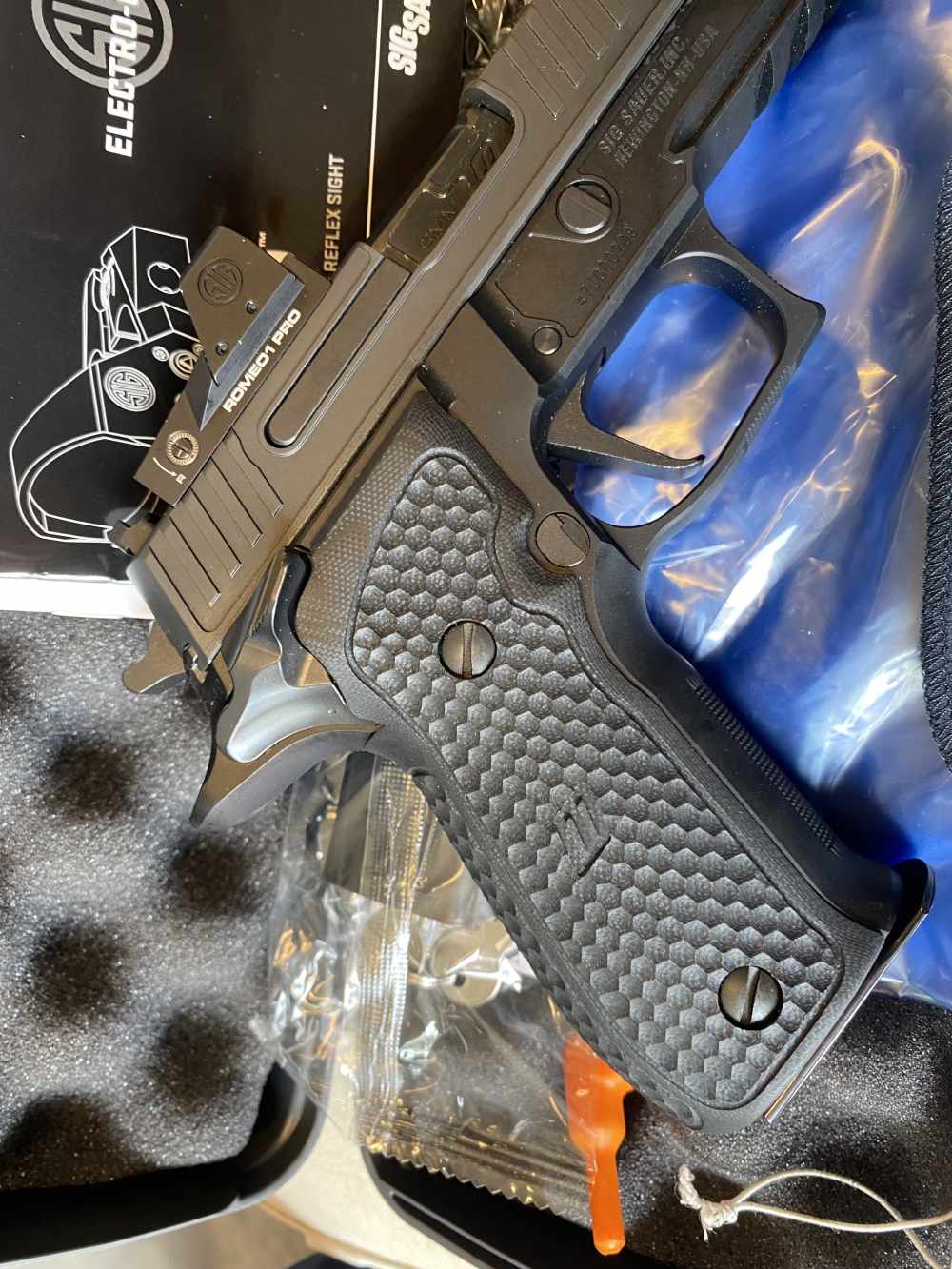 Sig Sauer P226 Zev-img-6