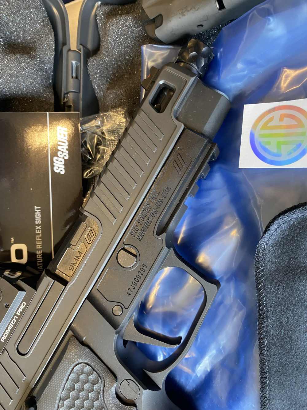 Sig Sauer P226 Zev-img-4