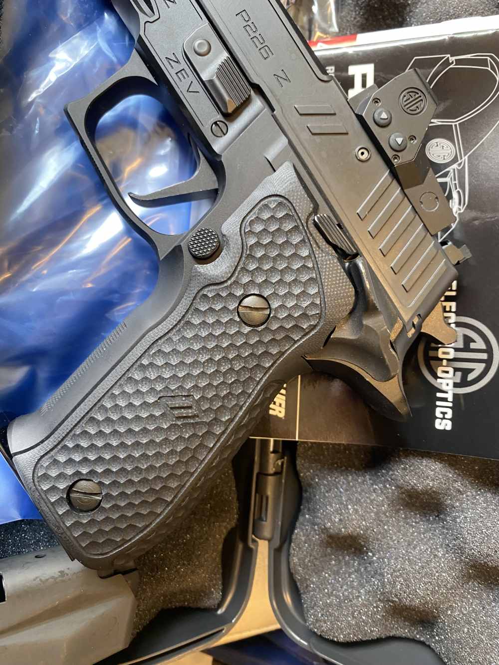 Sig Sauer P226 Zev-img-7