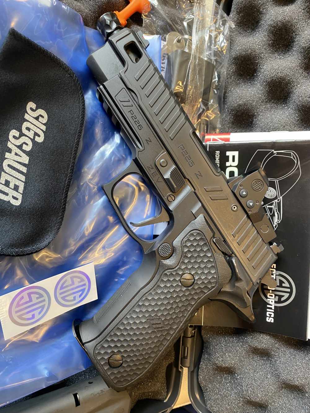 Sig Sauer P226 Zev-img-2