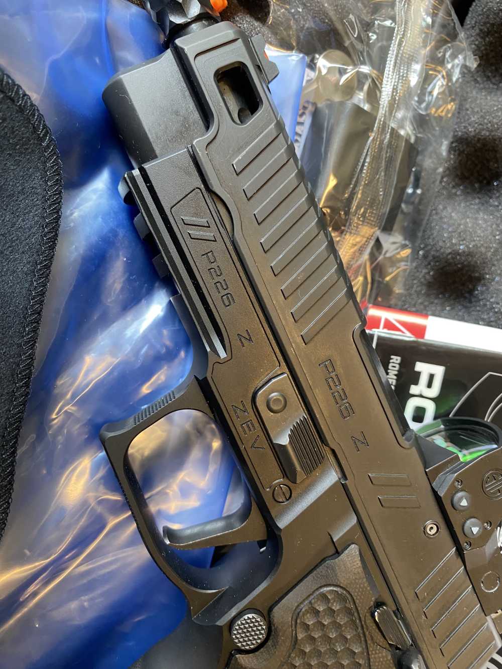 Sig Sauer P226 Zev-img-5