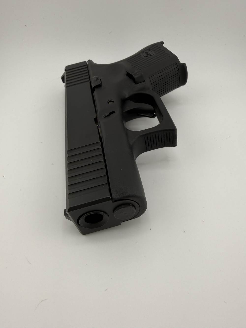 Glock 26 Gen 5 | 9mm | Aftermarket Slide & Barrel | New Condition-img-2