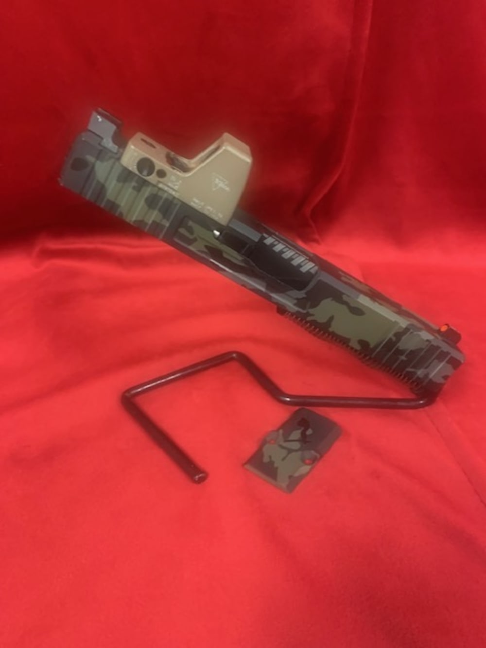 *GLOCK 17 GEN 3 SLIDE WITH TRIJICON*-img-0